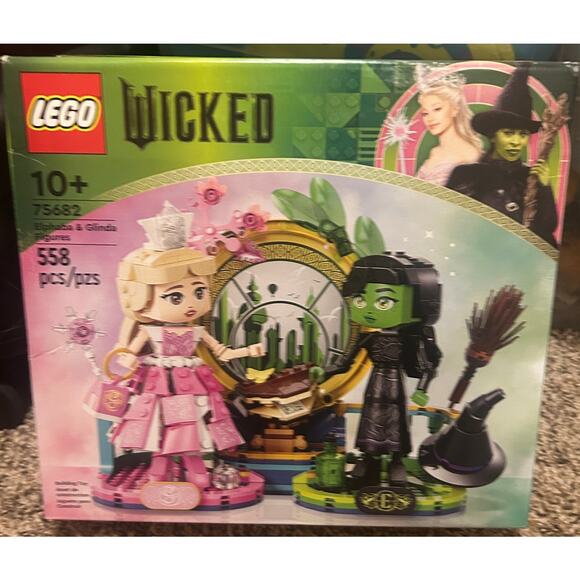 LEGO Wicked Elphaba & Glinda Figures Building Set (NEW)